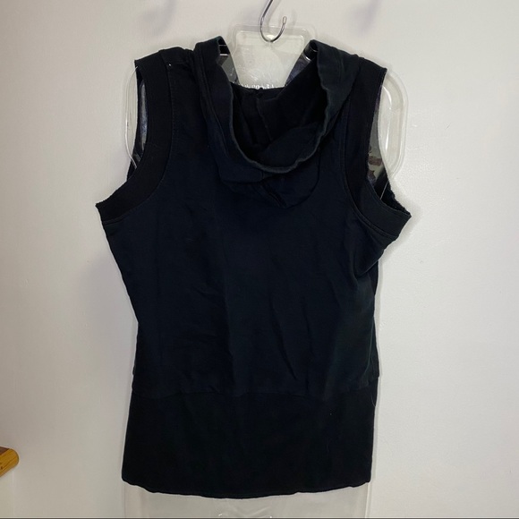 Suzy Sport Hooded Zip up Vest for workout Size XL - Picture 3 of 8